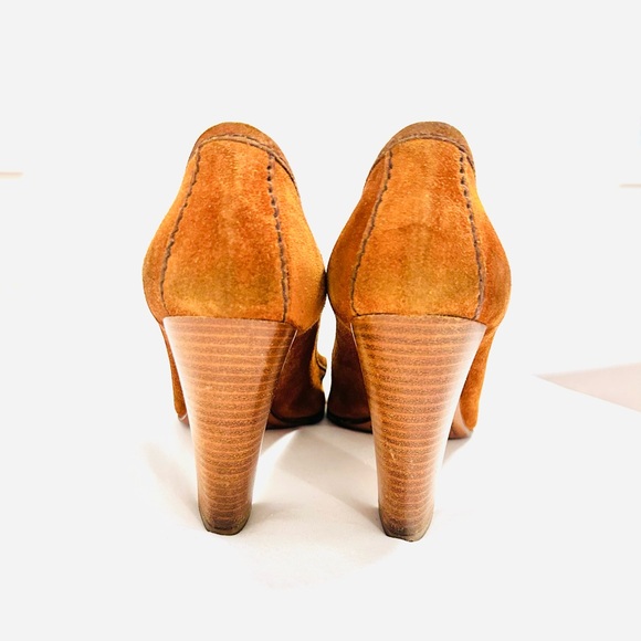 Prada Suede Shoes , Authentic, Size 38 1/2. - Picture 3 of 4